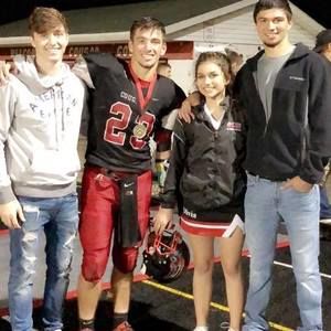 Meet your Posher, Christian